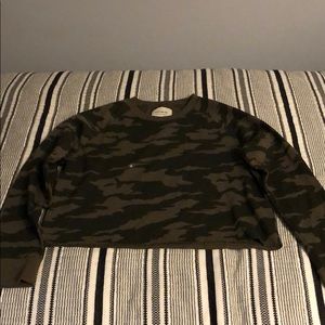 Cotton On Green Camo Cut Cropped Crew Sweatshirt